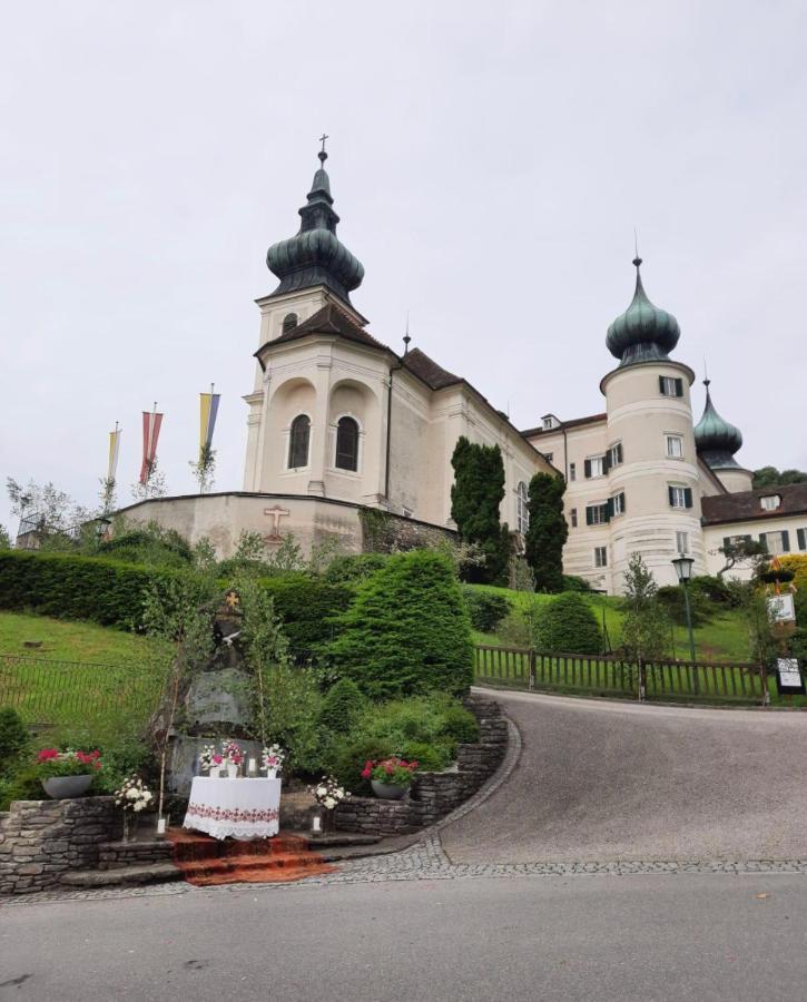 Urlaub In Schlossnaehe Artstetten Kültér fotó
